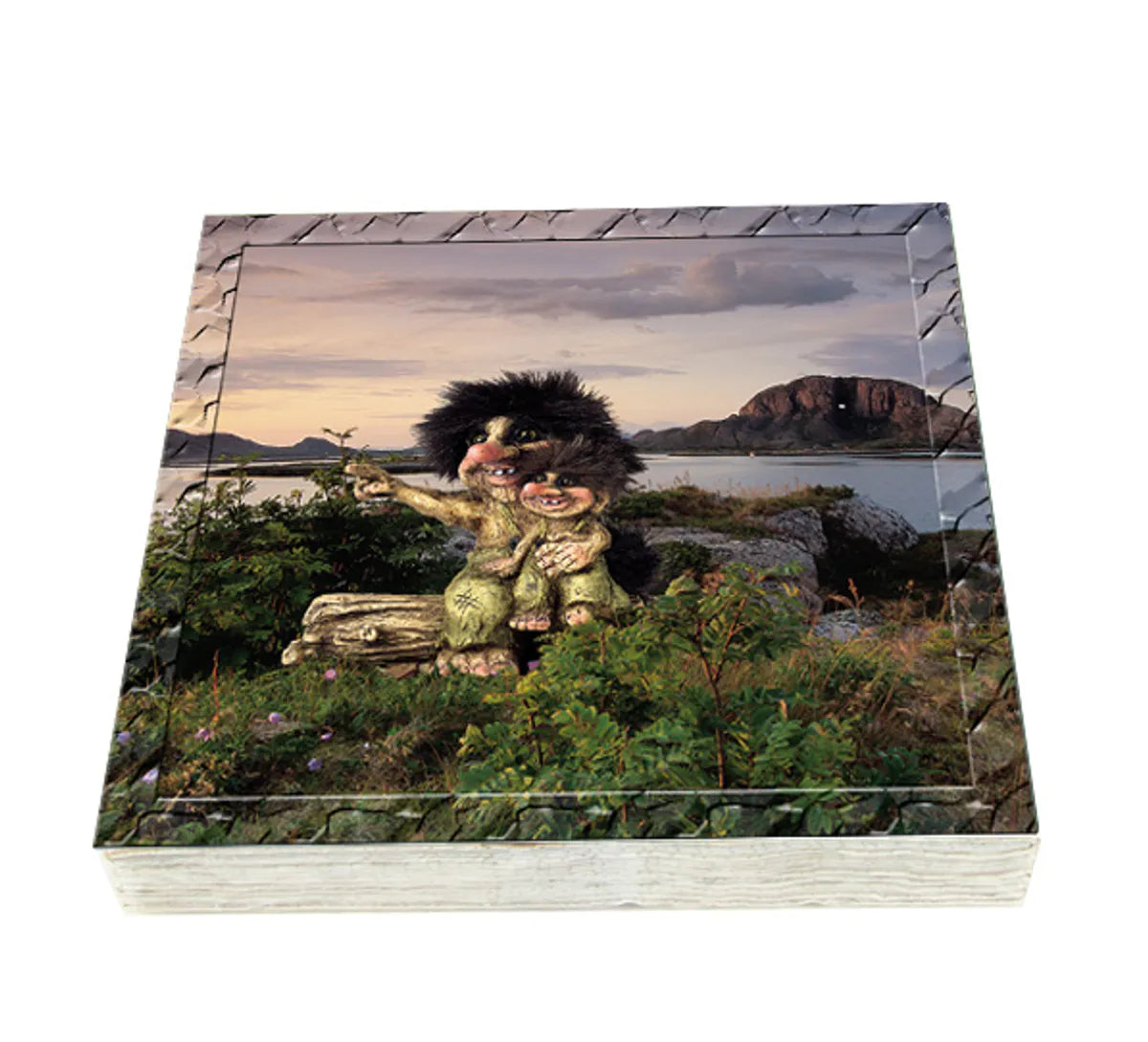 Napkins with trolls