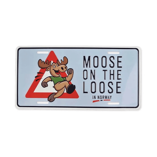 Bilskilt, Moose on the loose, 30x15, preget - NorwegianShop24
